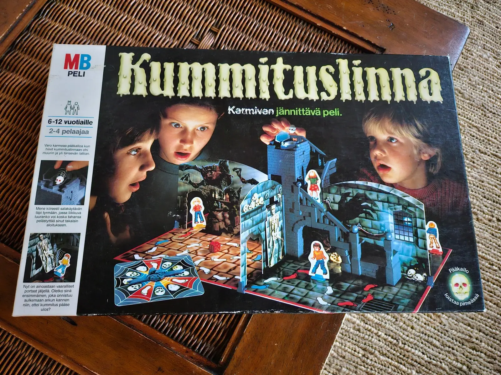 kummituslinna peli